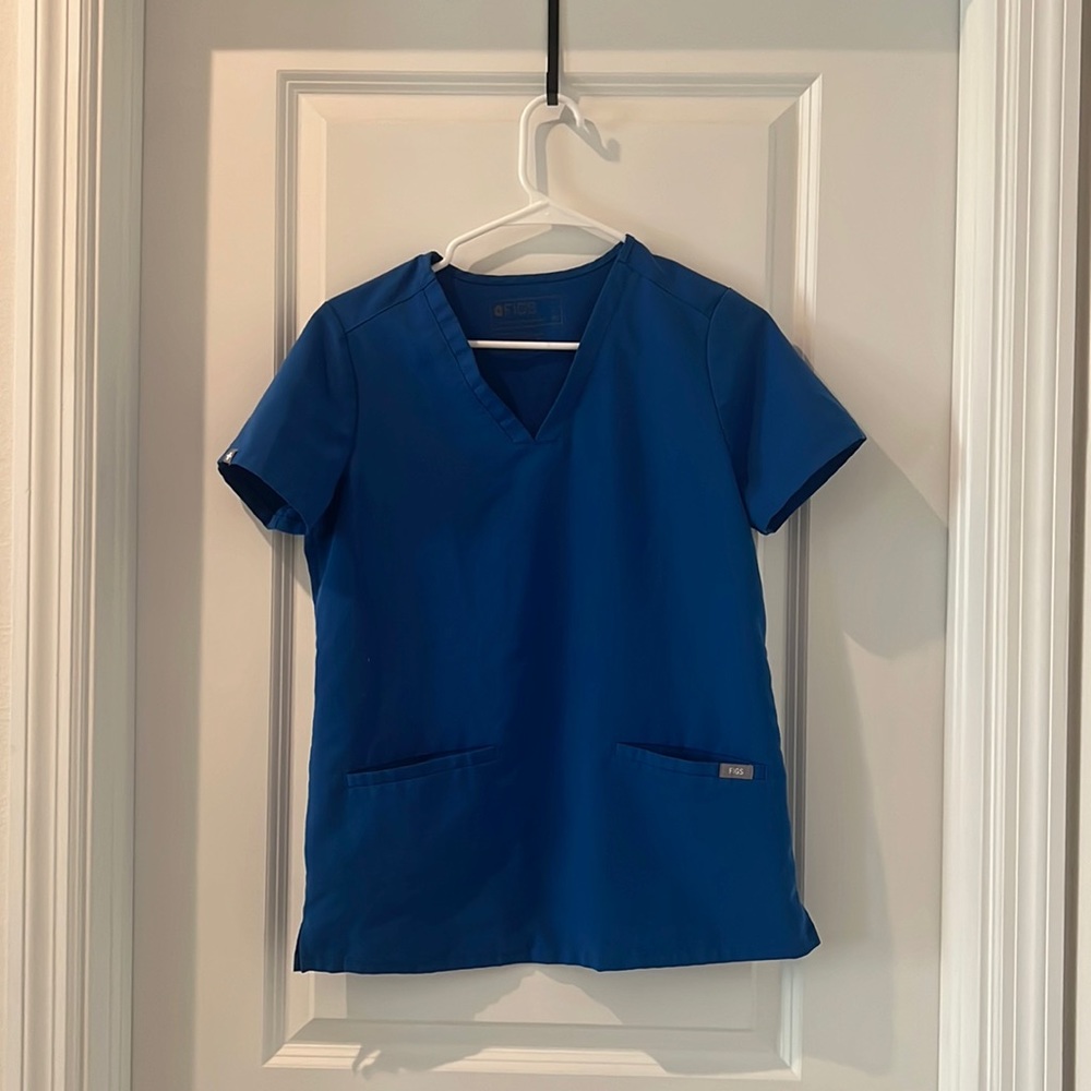 Figs Scrub Top